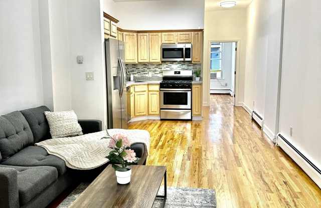 181 SOUTH ST photos photos