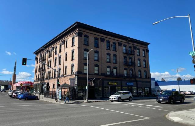 Grand Coulee Building photos photos