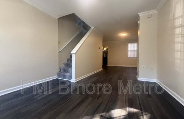906 W Lombard Gallery 1
