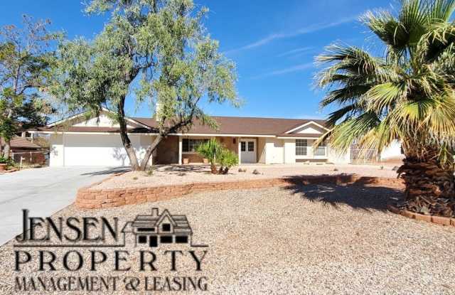 120 South Padre Canyon - 120 S Padre Canyon Dr, Ivins, UT 84738