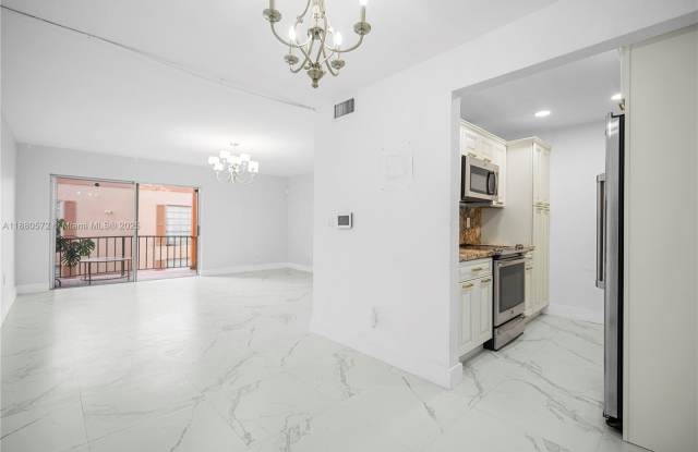 7105 Miami Lakes Dr photos photos