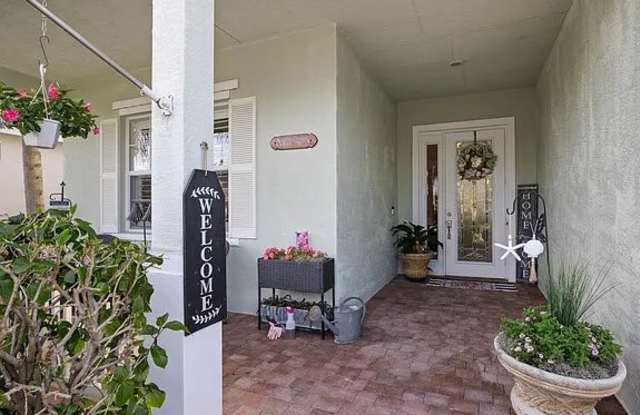 175 Northwest Swann Mill Circle Gallery 3