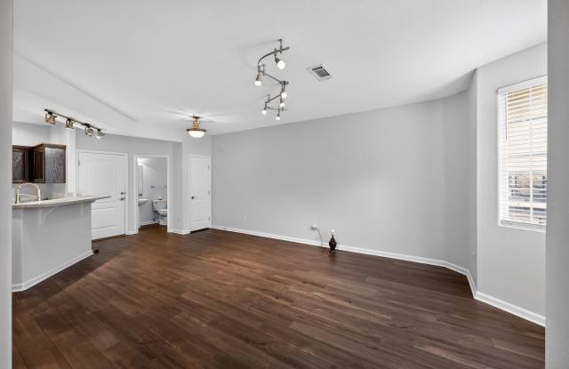 10556 East Jewell Avenue Gallery 4