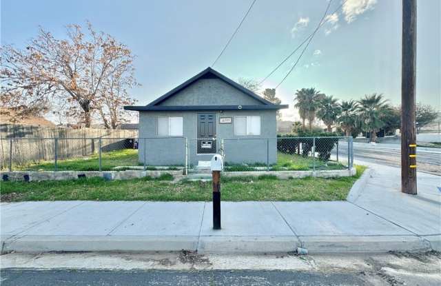 16705 C Street photos photos