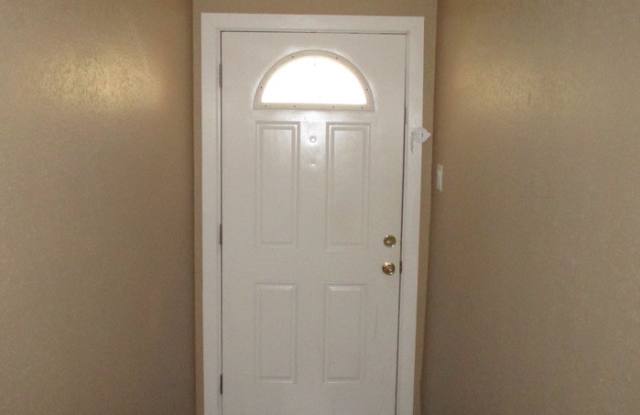 4534 Donalbain Drive Gallery 3