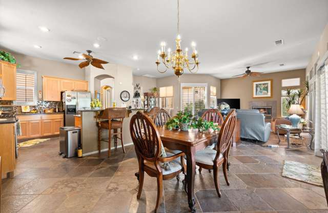 49021 Heifitz Drive Gallery 2