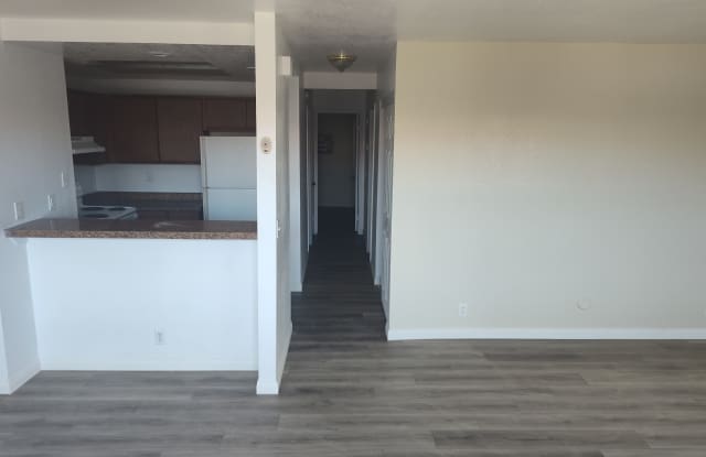13285 Mesquite Avenue photos photos
