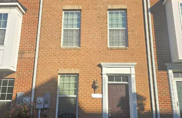 700 South Macon Street photos photos