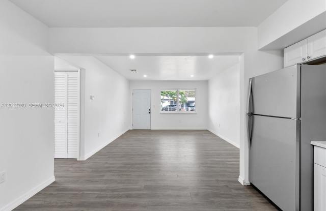 1061 Northwest 108th Terrace Gallery 4