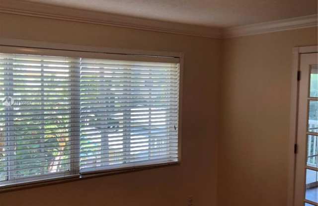 Three Bedroom unit in Victoria Park - Pinecrest Village photos photos