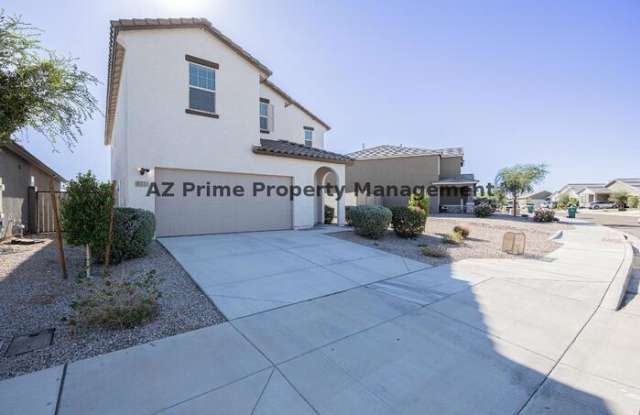 4711 North 193rd Drive Gallery 3