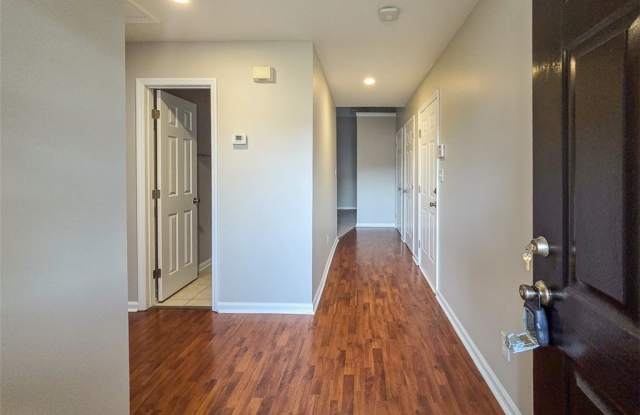 224 Fallingleaf Drive Gallery 2