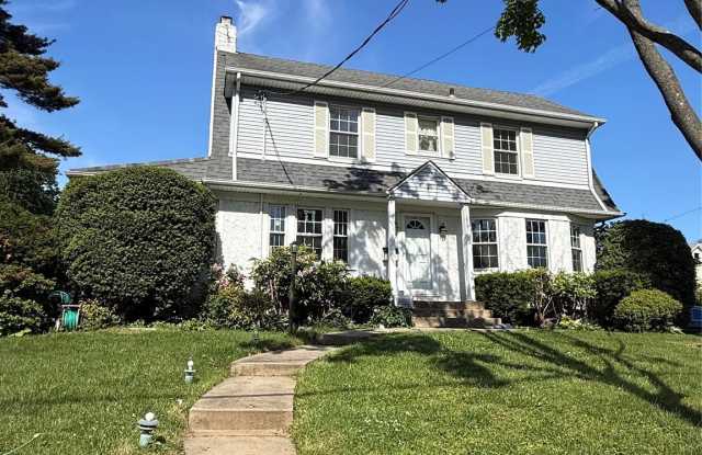 10 Forest Row photos photos