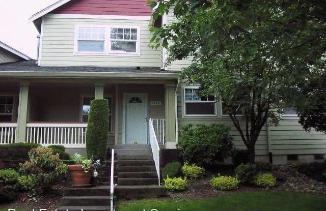 1542 McDonald Avenue - 1542 McDonald Avenue, DuPont, WA 98327