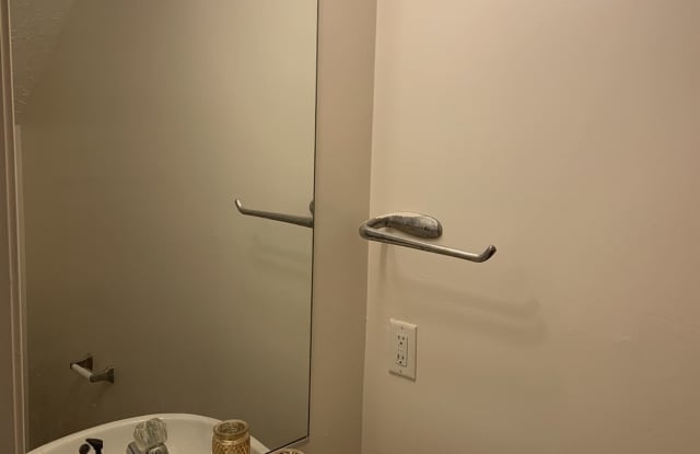 6704 Darkwood Ct Gallery 3