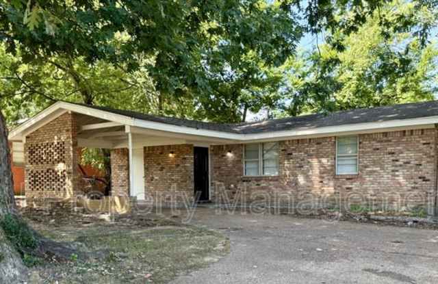 3417 Edgar St Gallery 2