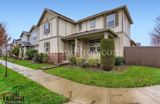☀️ Bright  Modern 3 Bedroom Home with Solar Energy Benefits! - 5297 Southeast Stargrass Street, Hillsboro, OR 97123