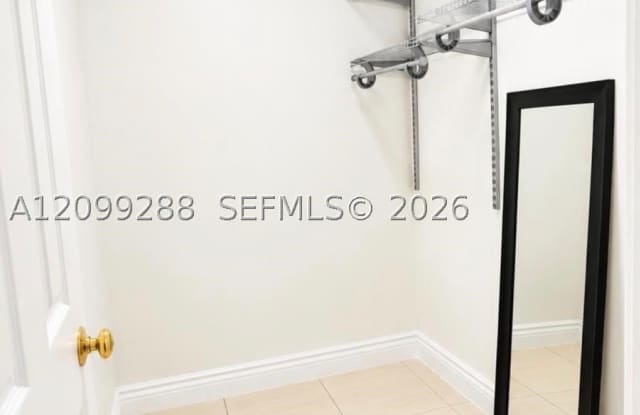 18545 NW 48th Pl Gallery 4