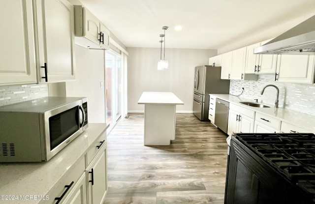 14 Warbler Road Gallery 3