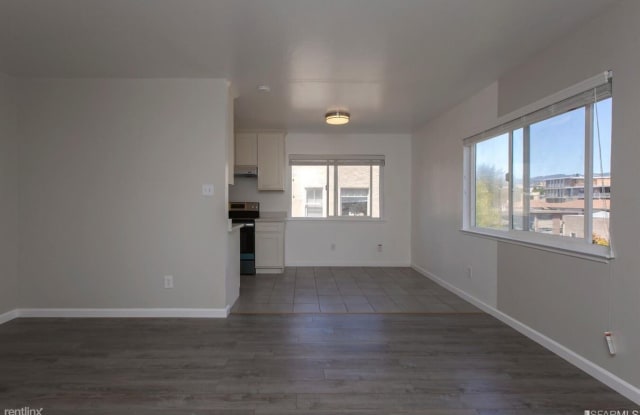 351 Hanover Avenue - 351 Hanover Avenue, Oakland, CA 94606
