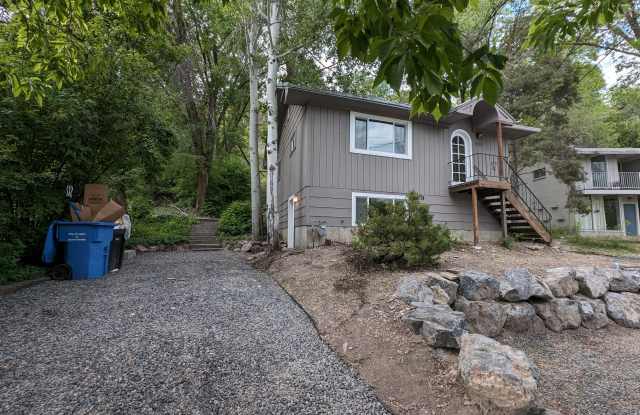 855 Canyon Road photos photos