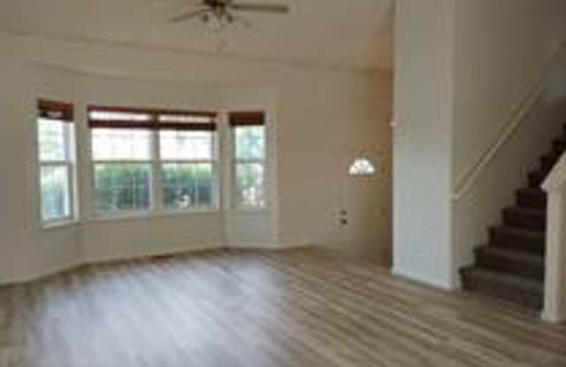 Corner-Lot Greeley Home Near Shopping, Dining & US-34/85 Gallery 4