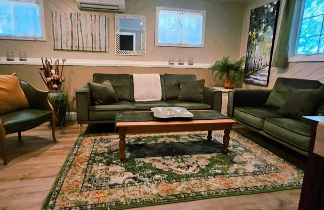 Charming 3bed 2bath Home in White Bear Lake! Gallery 3
