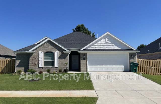 426 Tyler Road - 426 West Tyler Road, Farmington, AR 72730