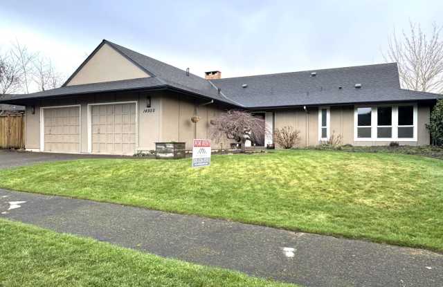 14920 NW Northumbria Lane - Stunning Oak Hills Home! - 14920 Northwest Northumbria Lane, Oak Hills, OR 97006