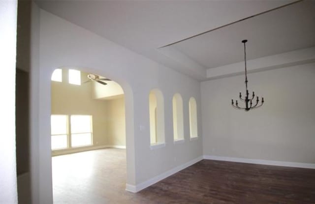 14705 Lost Wagon Street Gallery 4