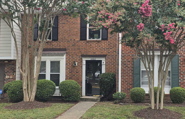 4960 Finnegan Ct photos photos