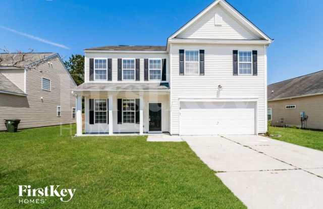 619 English Oak Circle - 619 English Oak Circle, Berkeley County, SC 29461