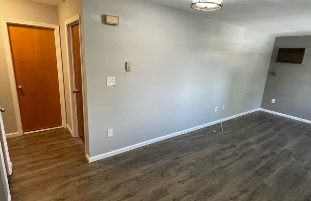 1045 North 17th Street - 1045 - Apt #6 Gallery 3