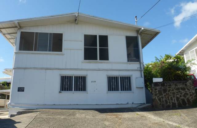 $600 / 1br - Clement Street - Men Dormitory Style Housing Room For Rent (Lower Manoa/Honolulu) - 2016 Clement Street, Honolulu, HI 96822 $600 / 1br - Clement Street - Men Dormitory Style Housing Room For Rent (Lower Manoa/Honolulu) - 2016 Clement Street, Honolulu, HI 96822