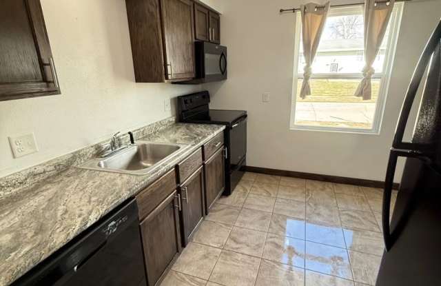 401 Melody Lane photos photos