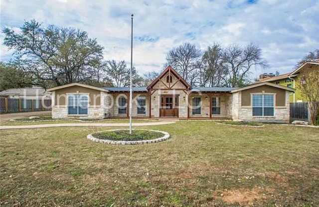303 Lakeway Drive - 303 Lakeway Drive, Lakeway, TX 78734