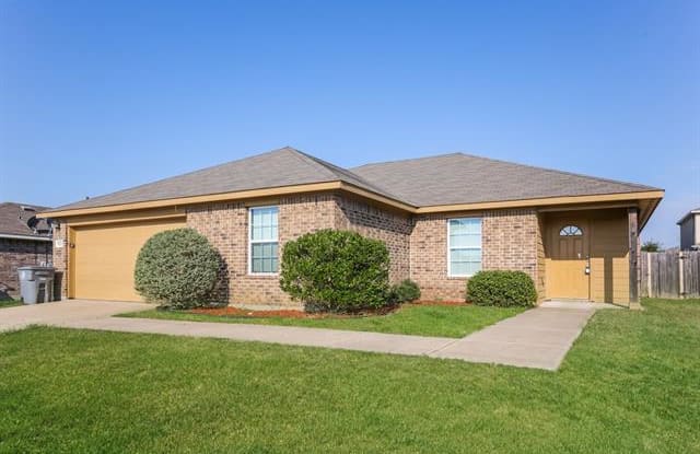 925 Haley Drive - 925 Halley Drive, Dallas, TX 75253