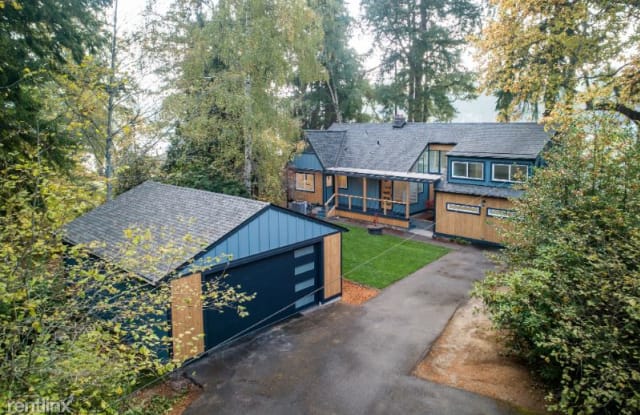 1525 S Marine Dr - 1525 South Marine Drive, Bremerton, WA 98312
