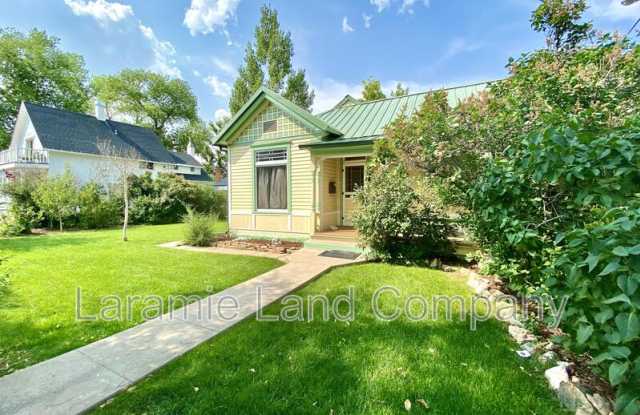 709 University Ave - A photos photos