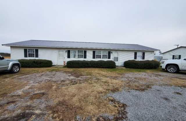 Charming 2BR/1BA Apartment – Well-Maintained and Move-In Ready photos photos
