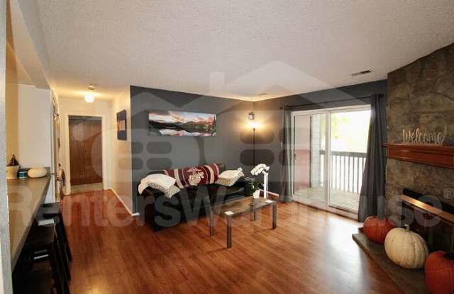 6388 Oak Court photos photos