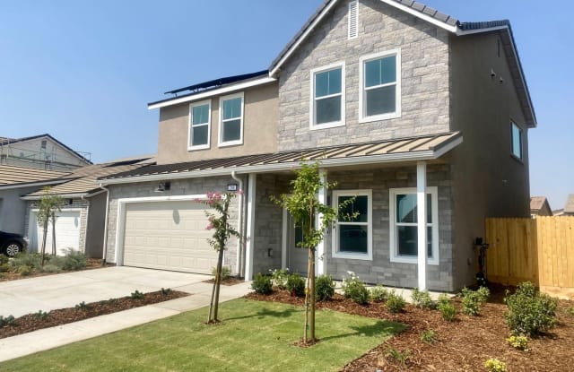 288 Huntington Ave S - 288 Huntington Ave S, Bonadelle Ranchos-Madera Ranchos, CA 93636