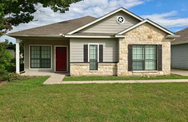 Charming 4/3 House Near Baylor! photos photos