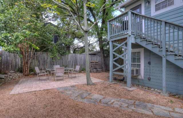 810 Columbus Bldg 2 - 810 Columbus St, Austin, TX 78704