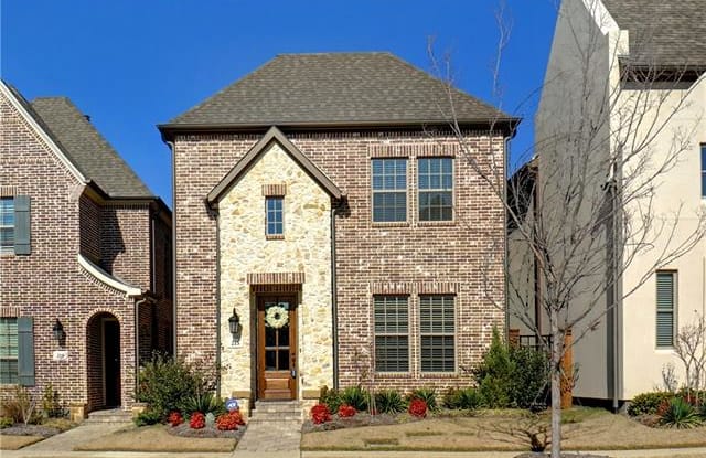 215 Skystone Drive - 215 Skystone Dr, Irving, TX 75038