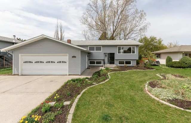 FULLY GUTTED  RENOVATED 5-Bedroom Home in Prime Bozeman Location photos photos