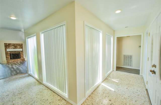 7839 Portal Drive Gallery 3