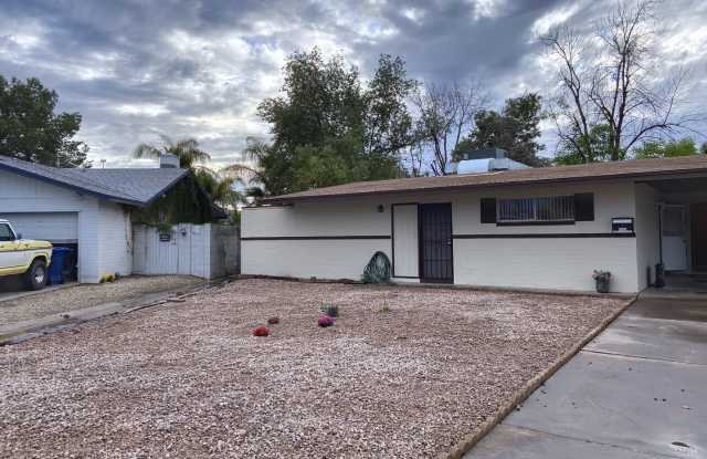 OPEN HOUSE. Friday, May 15th, 2026 open from 4:30pm - 5:30pm Available July 1st, 2026.    $1995 3BR 2BA REMODELED HOUSE-TILE, GRANITE, ISLAND, REMODELED photos photos