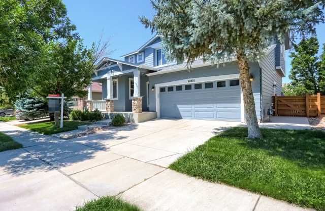4 Bed 3 Bath Home with Yard Available Now! Gallery 3