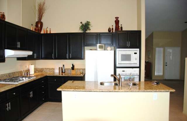 74530 Moss Rose Drive Gallery 3